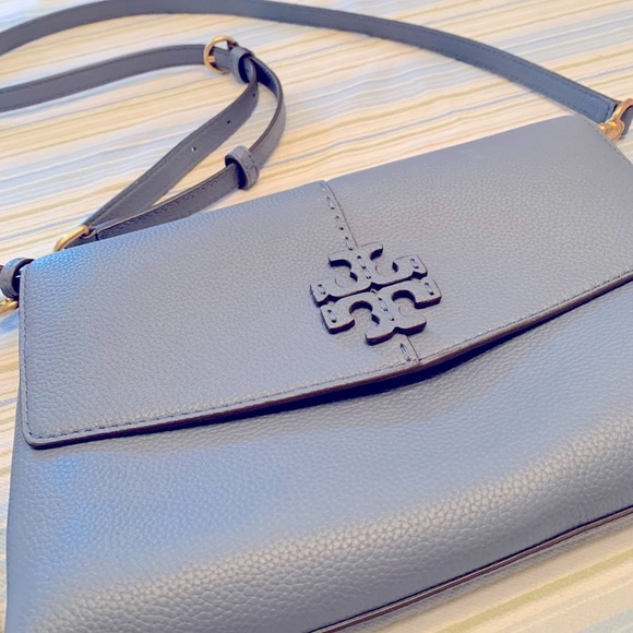 Tory Burch Handbags - Tory Burch Brunnera Mcgraw Crossbody leather Bag